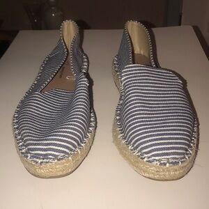 NWOT Women’s Canvas Espadrilles